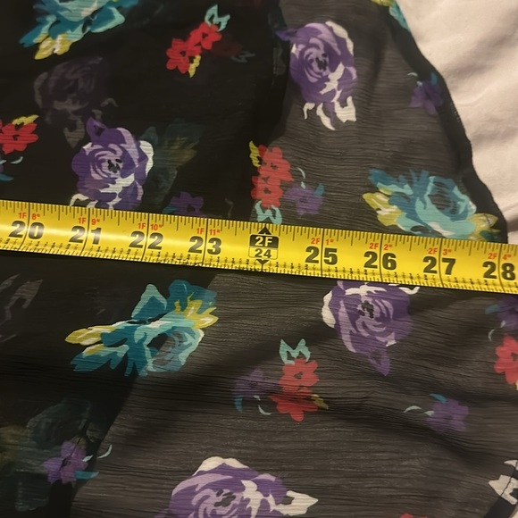 Elle Floral Long Sleeve Blouse Size XS - Picture 9 of 10